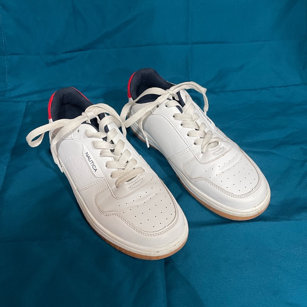 ***REMOVING MAY 31ST*** Nautica Tennis Shoes (youth)